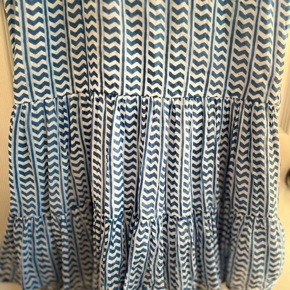 Oliphant Roll Sleeve Dress - Picture 4 of 7